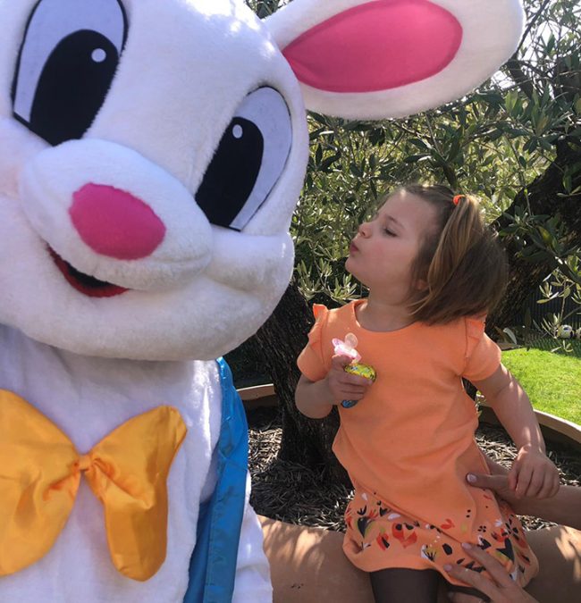 Mascotte Lapin pour Pâques